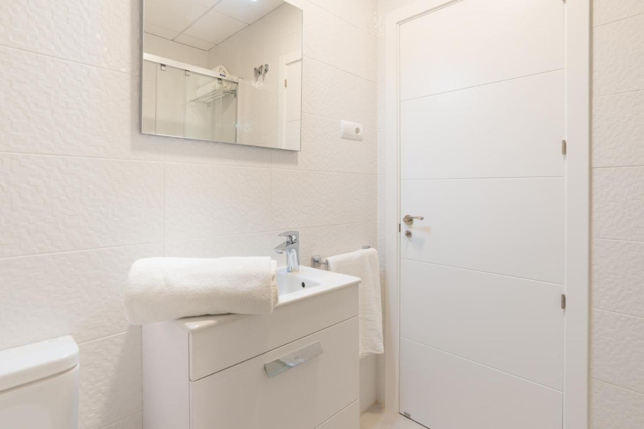 Sharingco Atarazanas Premium Loft VII Apartment มาลากา ภายนอก รูปภาพ