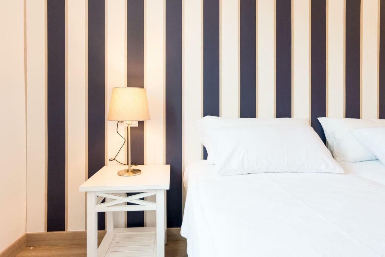 Sharingco Atarazanas Premium Loft VII Apartment มาลากา ภายนอก รูปภาพ